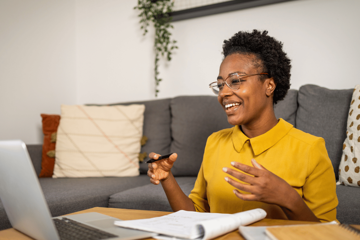 Utiliser l’IA pour renforcer le leadership féminin en gestion scolaire